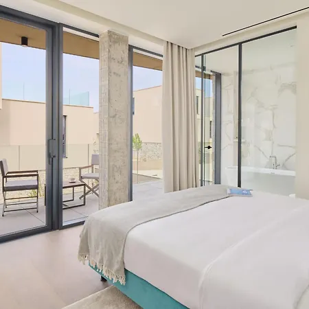 Petram Deluxe With Rooftop Pool-4 By Interhome Casa vacanze *